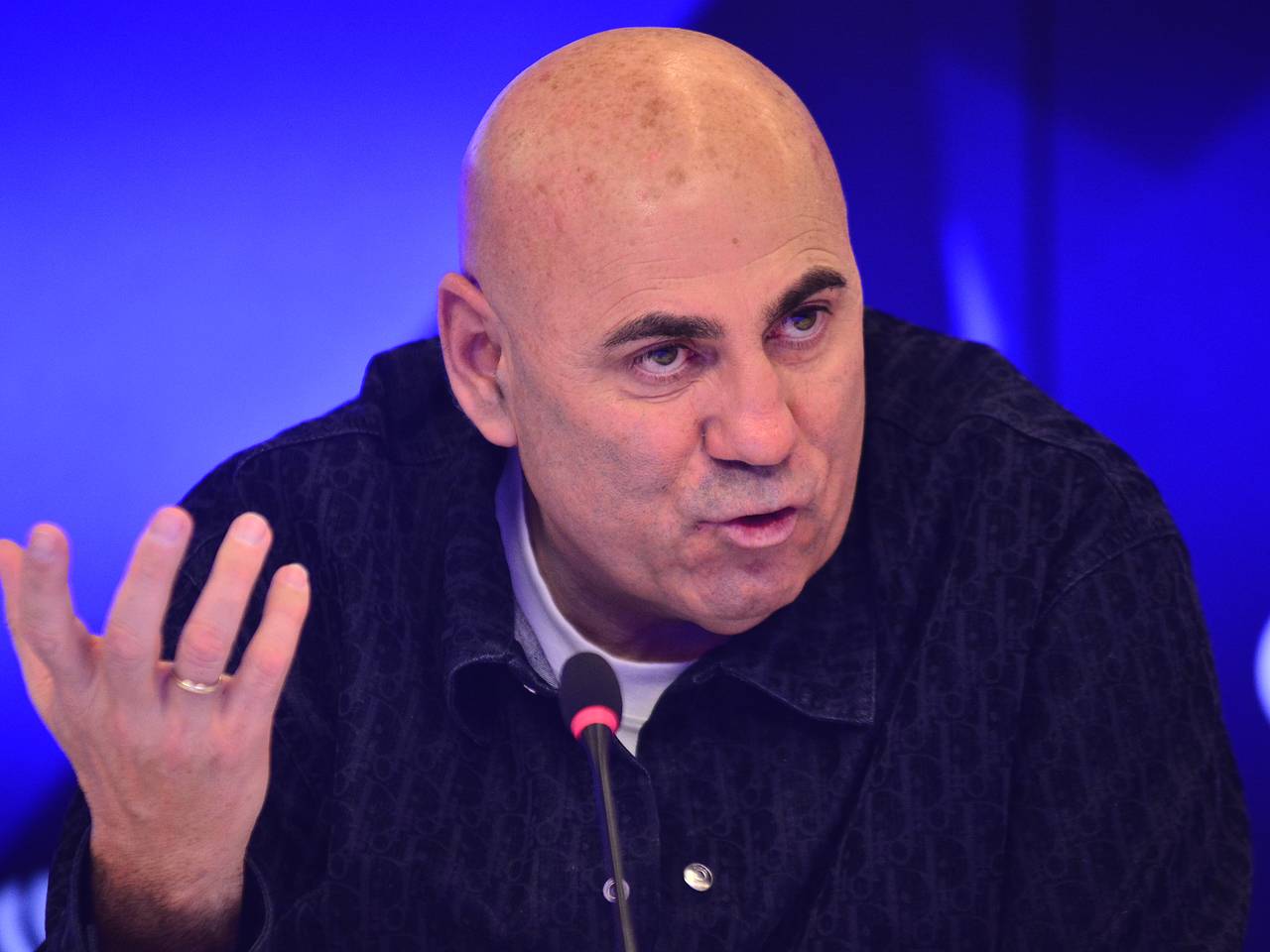 Пригожин решил купить машину и разозлил подписчиков