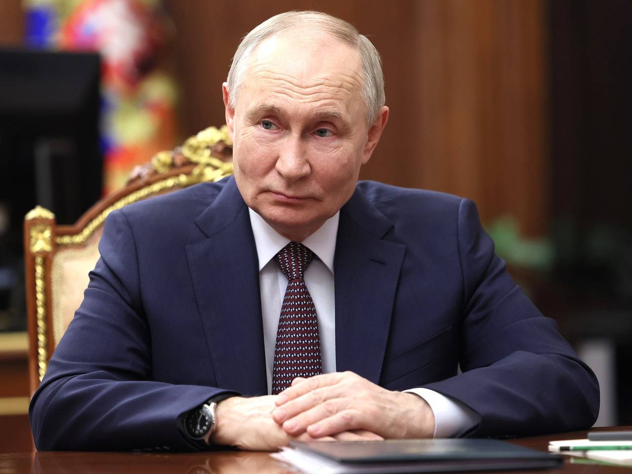 Путин наградил автора музыки к фильмам Гайдая