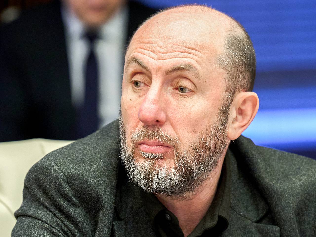 Директору МХАТа предъявили обвинение в растрате