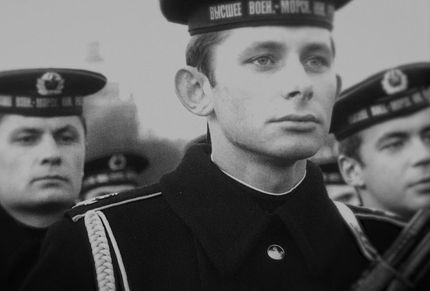 Сокуров снял пятичасовой фильм о судьбе России и мира. Почему «Записная книжка режиссера» — важнейший фильм года?